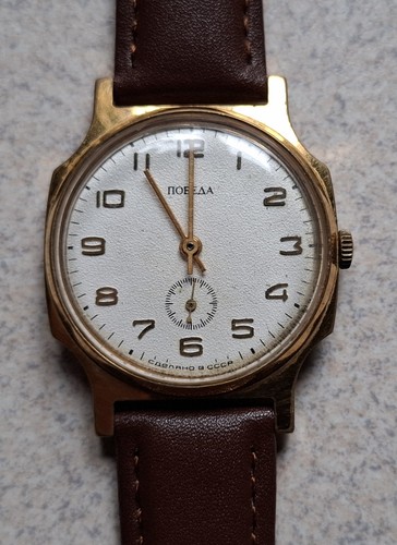 Montre plaquée pobeda - montre, or