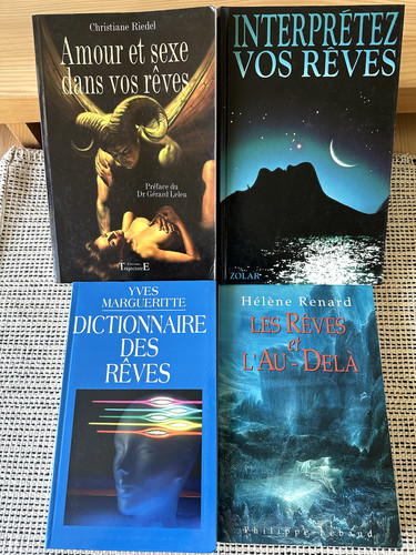 Rêves dictionnaire - :, /
