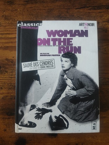 Woman the run - on, (dans
