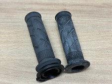 UNE PAIRE DE POIGNEE CAOUTCHOUC TUBE MOTO HONDA CB1000R 2018