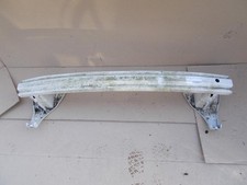 Renfort pare choc avant