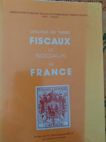 Livre catalogue des - livre, timbres