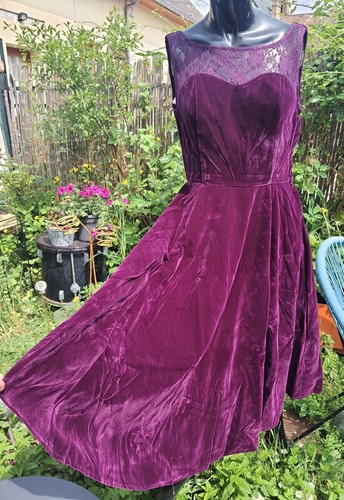 Hearts roses purple dress - &,