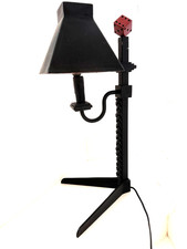 Rare et atypique lampe à