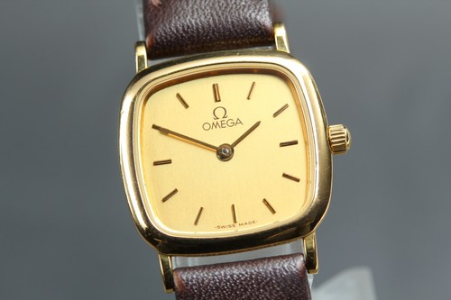 Presque comme neuve montre - [presque,