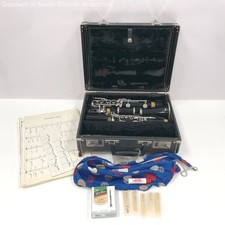 Bundy Resonite Selmer Clarinet