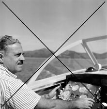 PHOTO DE RAYMOND LOEWY ANNEES 60