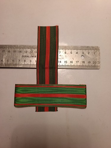 Ruban médaille des - la,