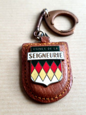Ancien porte clé cuir métal émail Peinture Usines de la Seigneurie Ann. 60