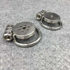 Super petit mâle plat