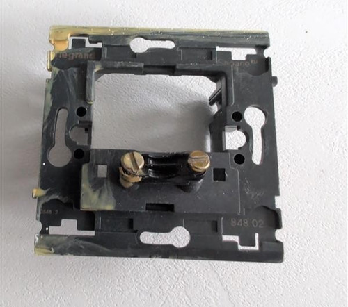 Legrand 84802 sortie - 84802, de