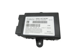 Appareil de commande ECU