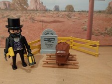 Playmobil western undertaker