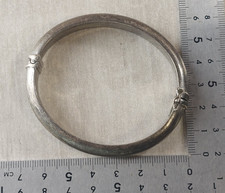 Ancien bracelet jonc /