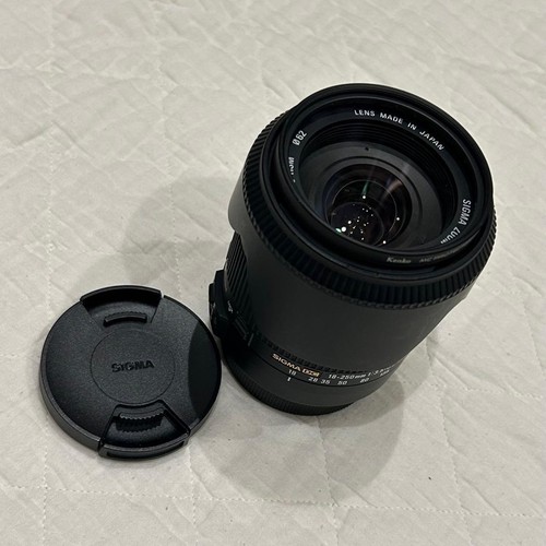 Sigma 200mm macro os hsm - 200mm,