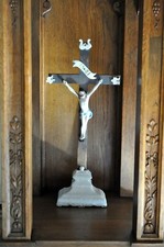 Crucifix -  Christ en porcelaine peinte - XIXème - France