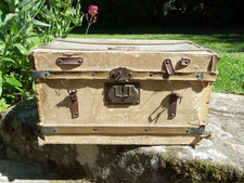 ANCIENNE MALLE DE VOYAGE POUR POUPÉE