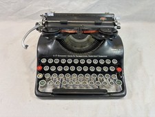 Machine à écrire Groma