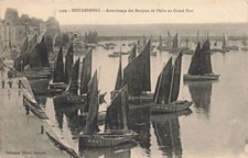 29 DOUARNENEZ BARQUES DE PECHE