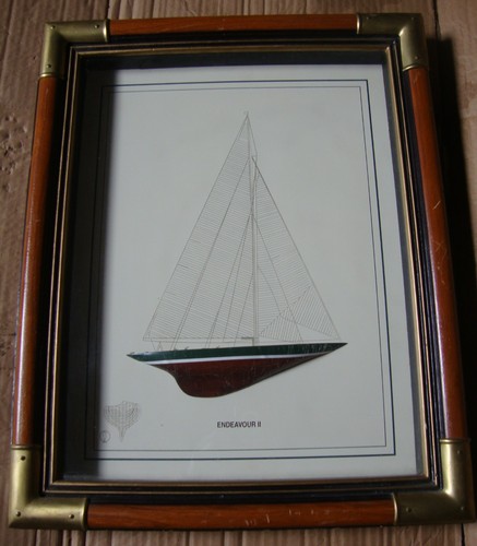 Cadre vitrine vintage bateau