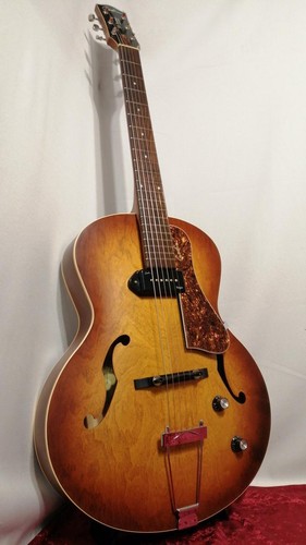 Godin 5th avenue kingpin p90 - 5th,