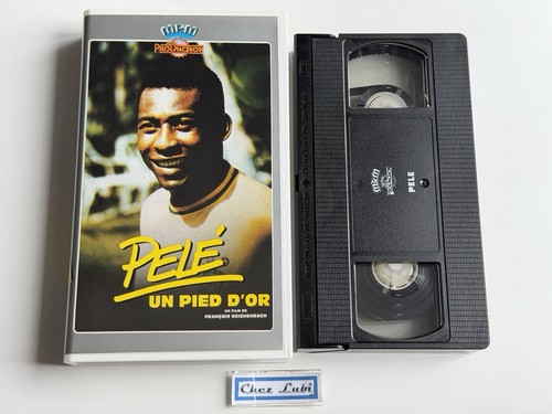 Pelé pied or - pelé, d’or