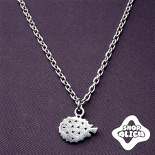 Petit collier breloque