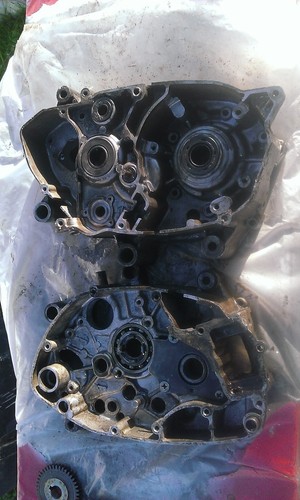 Demi carters bas moteur 90 - bas,