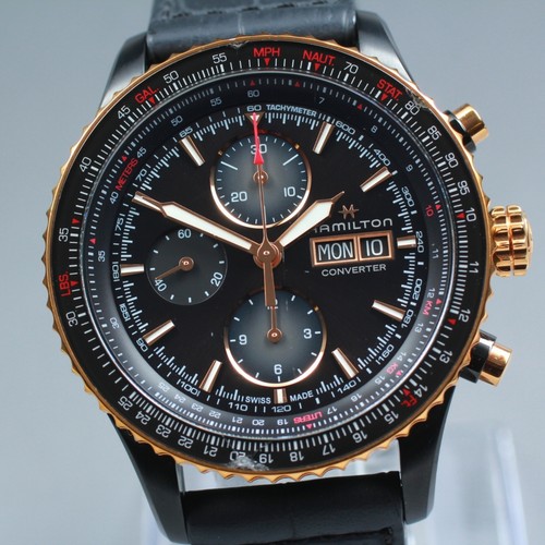 Montre noire automatique