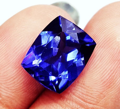 Naturel tanzanite bleue à - naturel,