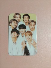 “Photocards K-Pop Exclusives