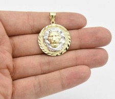 Médaille De Lion Taillée En