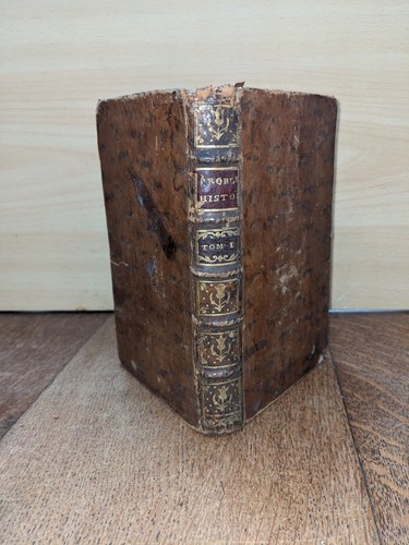 Livre ancien problème - livre, ancien-problème