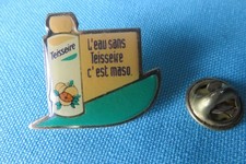 Pin'S Publicité Teisseire