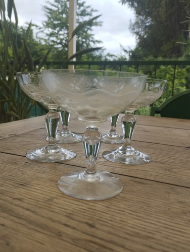 Coupes champagne baccarat - coupes, a