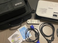 Vidéo Projecteur EPSON EB-S04