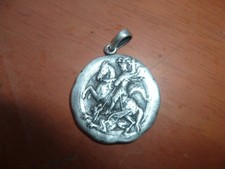 MEDAILLE PENDENTIF ARGENT MASSIF SAINT GEORGES TERRASSANT LE DRAGON