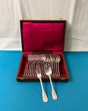 Couverts à fruits ERCUIS modèle COQUILLES MAINTENON métal argenté 16 cm