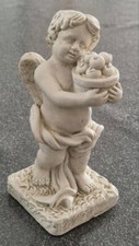 FIGURINE STATUE ANGE AVEC PANIER DE FRUITS HAUT 14.5 CM 336 GRAMMES