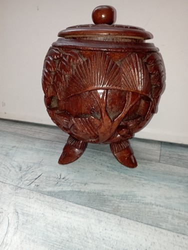 Vase bois africain sculpté - vase,