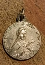 Médaille Religieuse Ancienne
