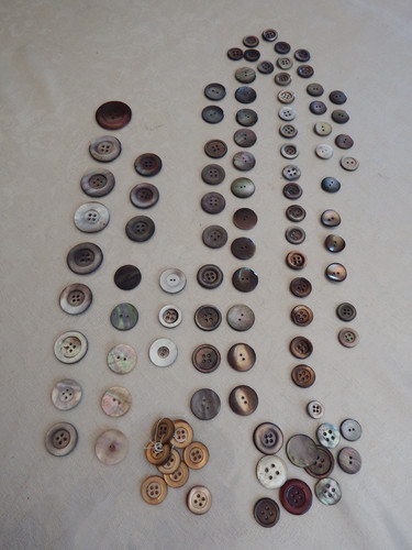 Lot boutons anciens - de, en