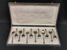 Coffret de 12 Petites Cuillères , à café , dessert , ménagère vintage