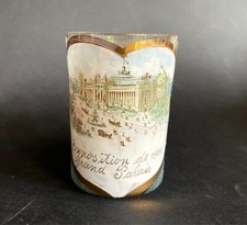 Tasse souvenir Exposition Universelle 1900 Grand Palais. Verre soufflé émaillé