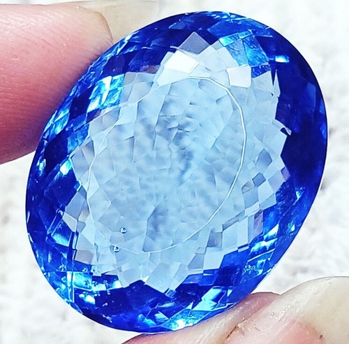Topaze bleue naturelle 50 - bleue,