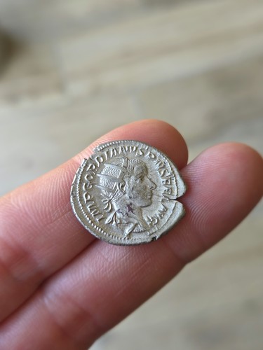 Antoninien gordien iii p m - antoninien,