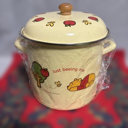 Disney winnie the pooh pot - winnie,