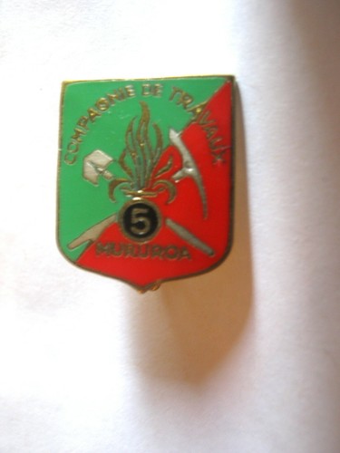 Boutonniere email legion - boutonniere,