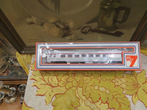 Ancien wagon voyageurs - ancien,