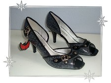 C  - Magnifiques Escarpins